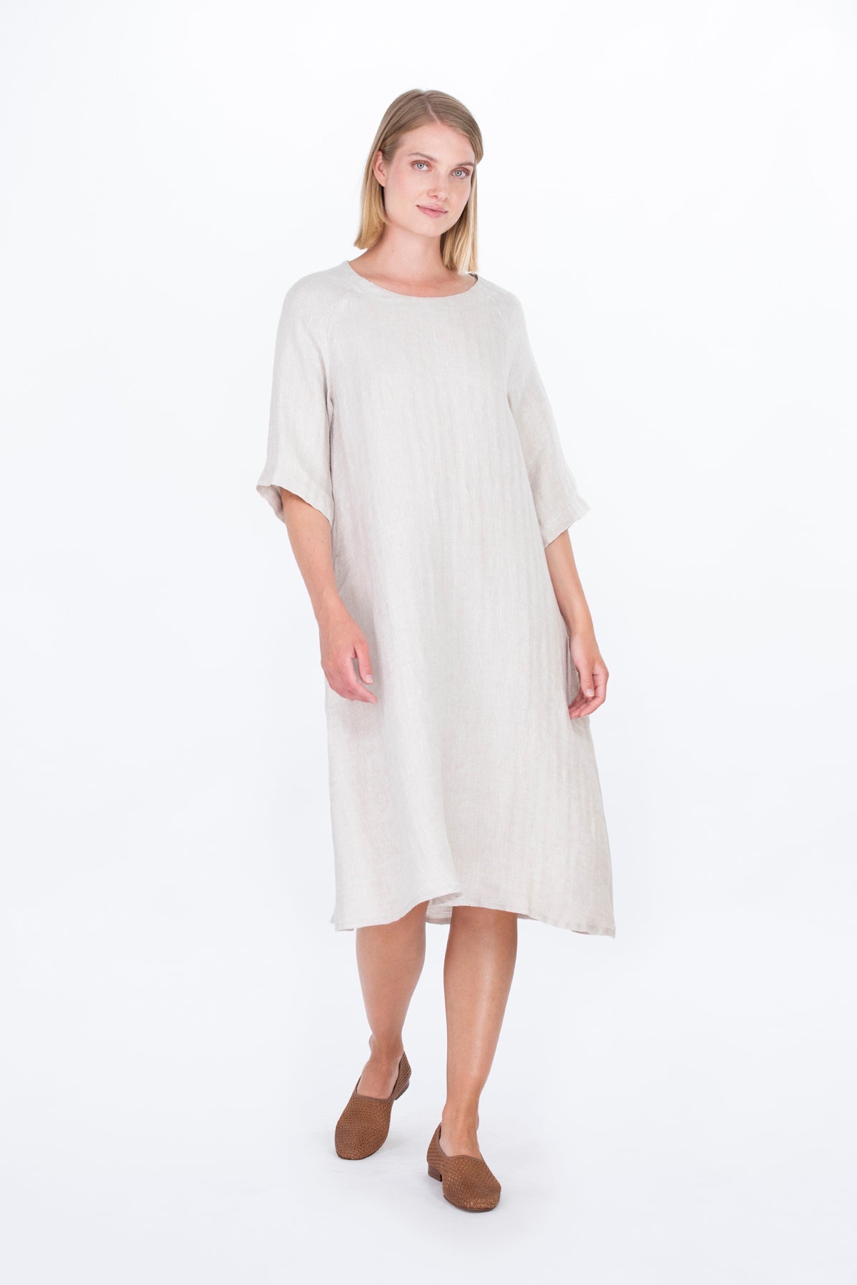 AUKIO-mekko beige