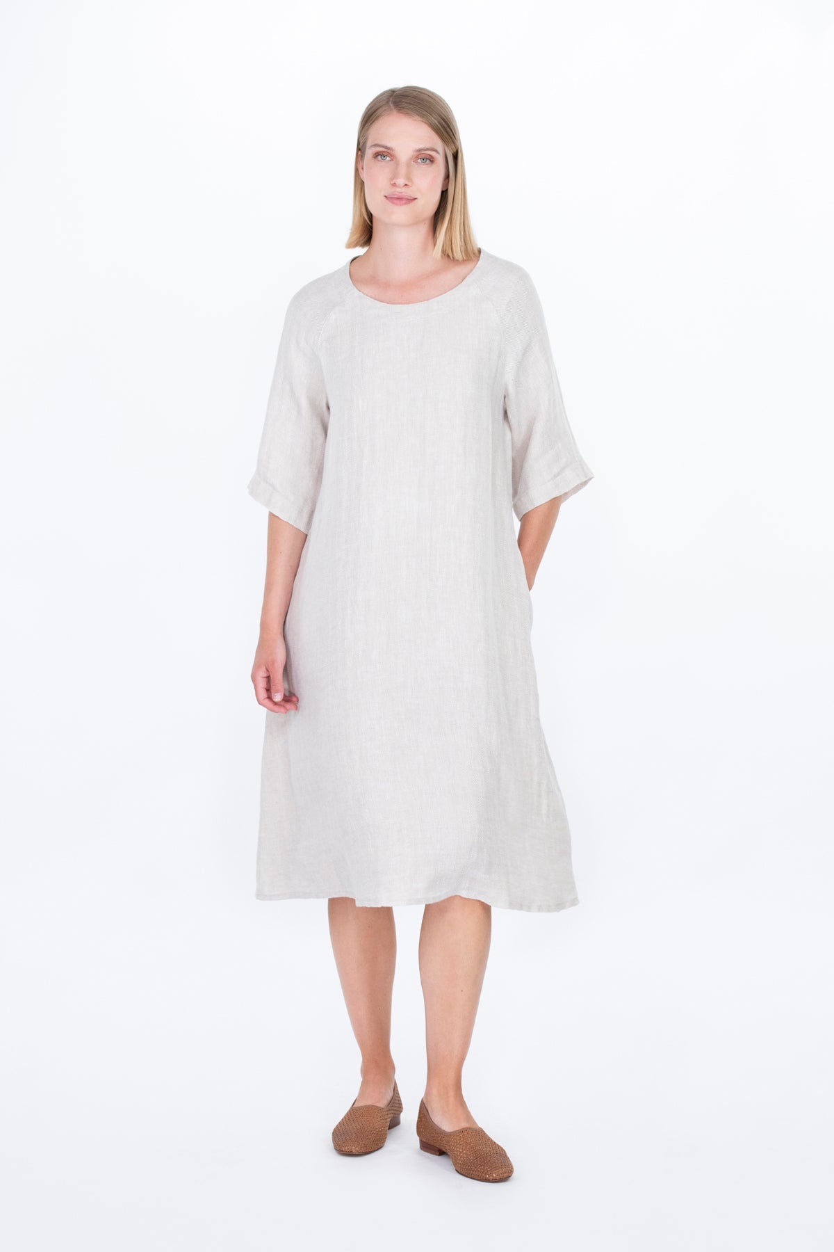 AUKIO-mekko beige