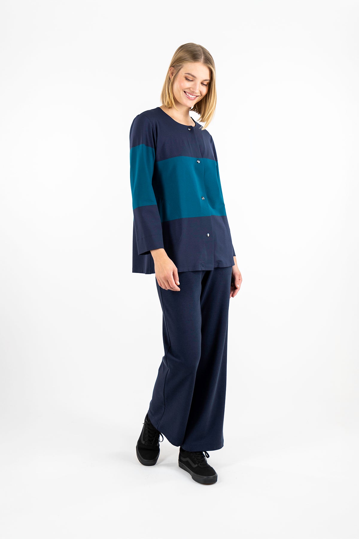 LATVA-jakku tummansininen