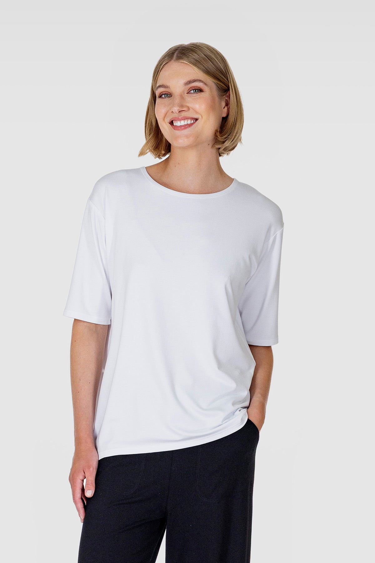 MESI-paita valkoinen