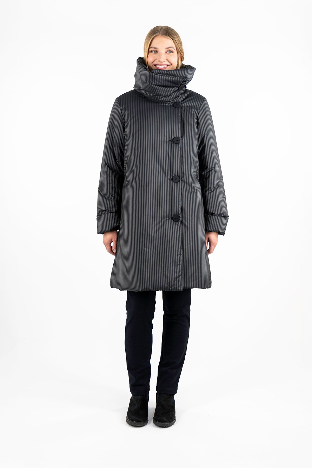 SIRIUS-takki raidallinen